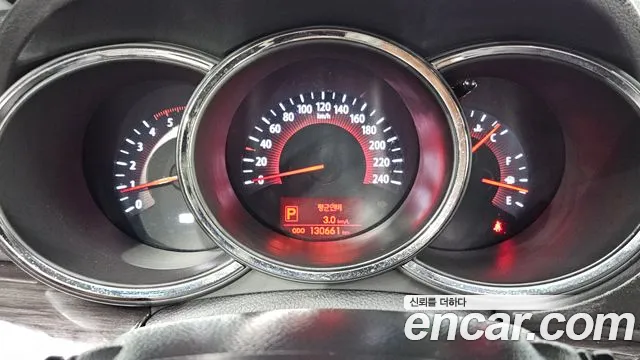 Kia Sorento 2011 thumb 8