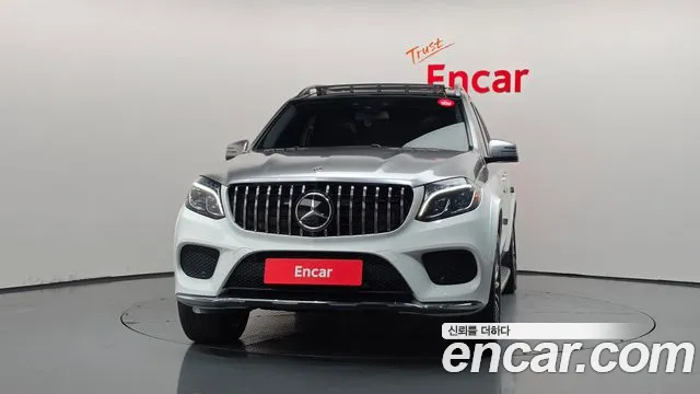 Mercedes-Benz GLS 2019 thumb 3