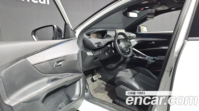 Peugeot 5008 2020 thumb 10