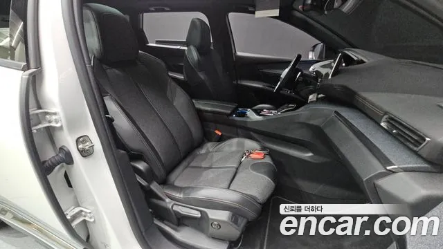 Peugeot 5008 2020 thumb 11