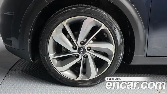 Kia Niro 2018 thumb 5