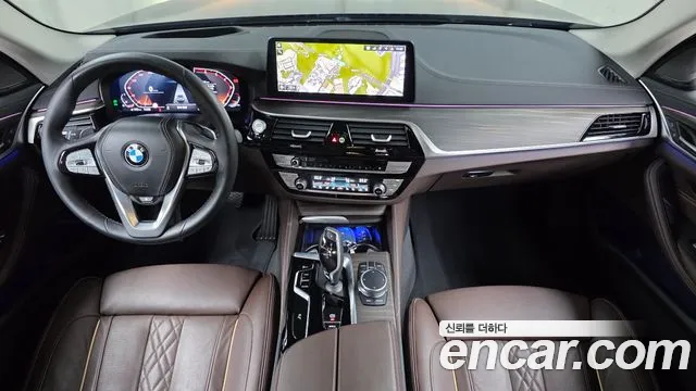 BMW 5-Series 2023 thumb 7