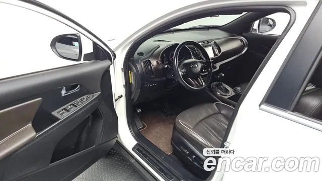 Kia Sportage 2014 thumb 10