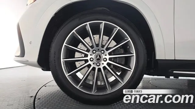 Mercedes-Benz GLE 2025 thumb 4