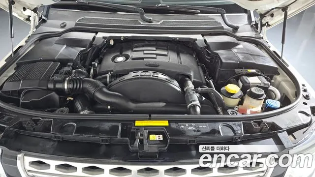 Land Rover Discovery 2014 thumb 6