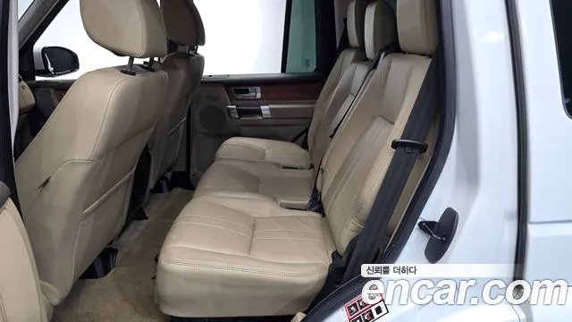 Land Rover Discovery 2014 thumb 11