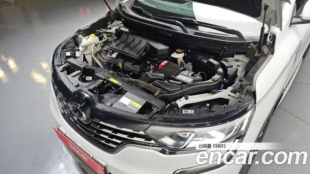 Renault-KoreaSamsung Koleos 2019 thumb 6