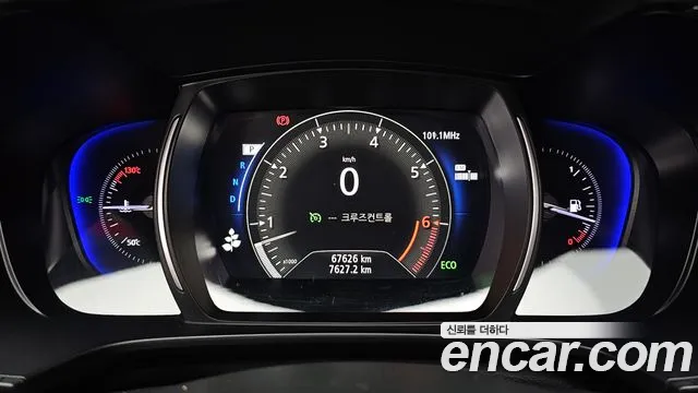 Renault-KoreaSamsung Koleos 2019 thumb 8
