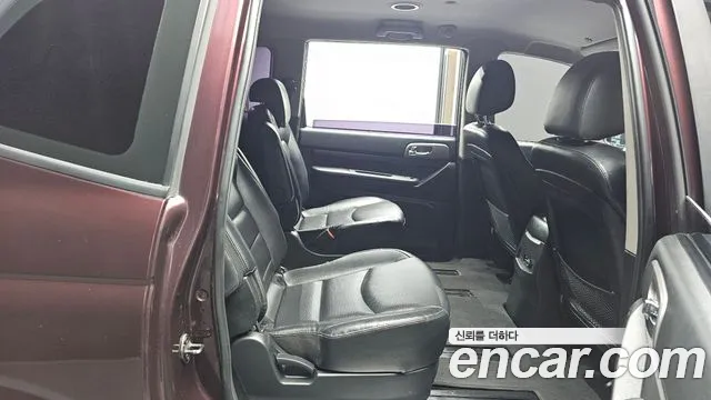 KG_Mobility_Ssangyong KORANDO 2016 thumb 11