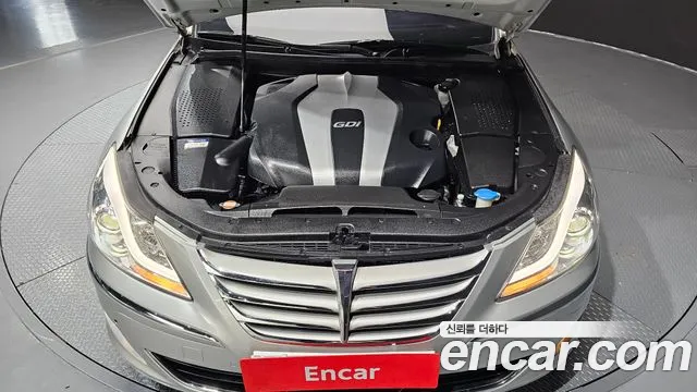 Hyundai Genesis 2013 thumb 6