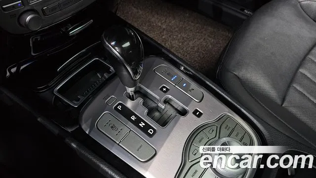 Hyundai Genesis 2013 thumb 9