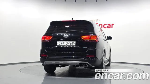 Kia Sorento 2018 thumb 3