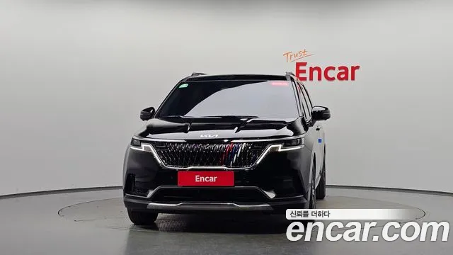 Kia Carnival 2022 thumb 2