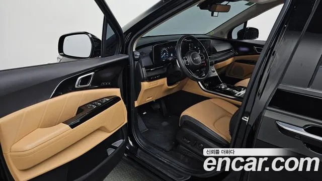 Kia Carnival 2022 thumb 9
