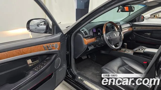 KG_Mobility_Ssangyong Chairman 2015 thumb 10