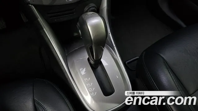 ChevroletGMDaewoo Tracker 2015 thumb 9