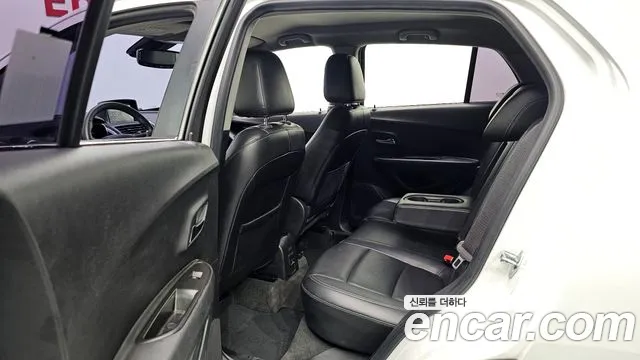 ChevroletGMDaewoo Tracker 2015 thumb 11