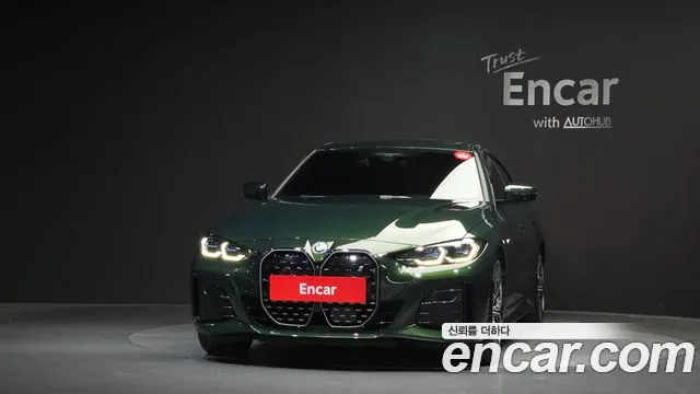 BMW i4 2022 thumb 3