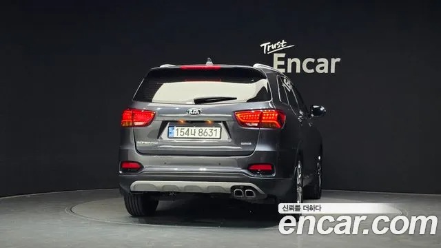 Kia Sorento 2017 thumb 4