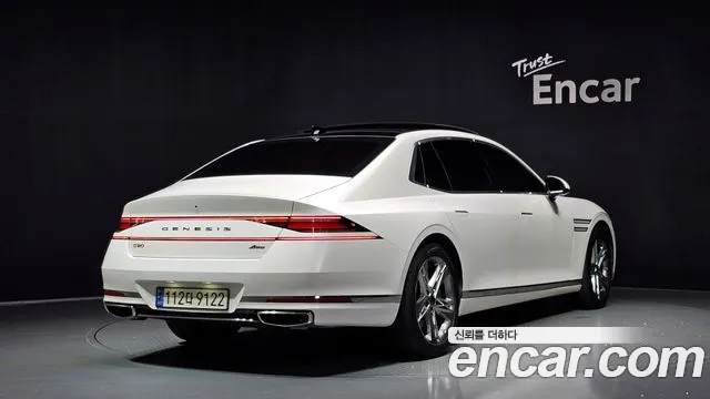 Genesis G90 2023 thumb 2