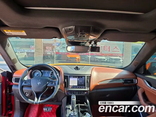 Maserati Levante 2022 thumb 10