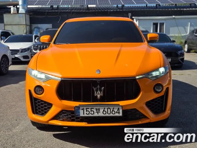 Maserati Levante 2022 thumb 12