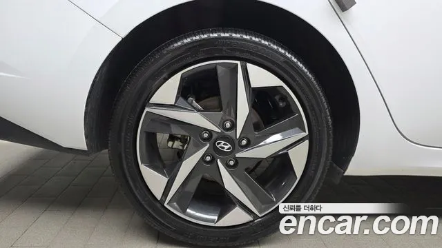 Hyundai Avante 2022 thumb 4