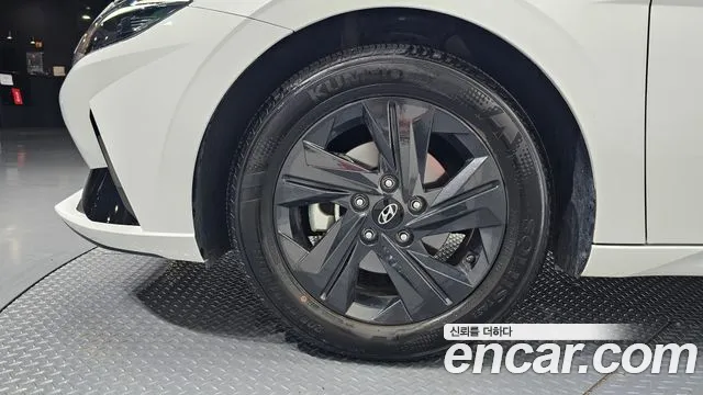 Hyundai Avante 2022 thumb 5