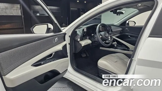 Hyundai Avante 2022 thumb 10