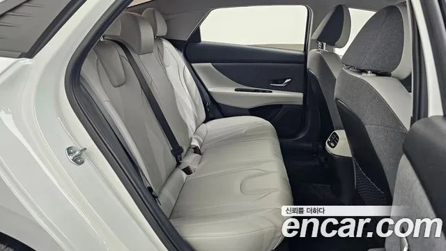 Hyundai Avante 2022 thumb 12