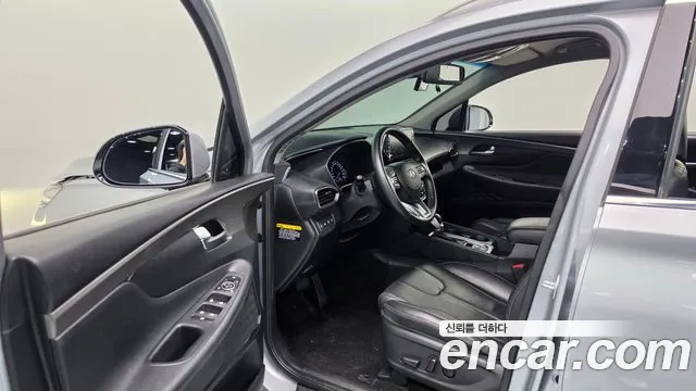 Hyundai Santa Fe 2018 thumb 10