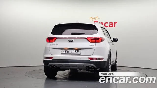 Kia Sportage 2018 thumb 4