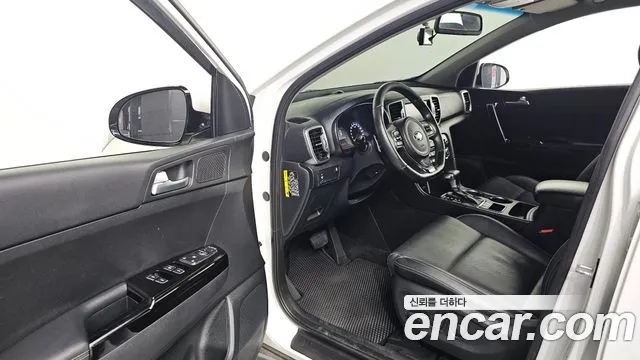 Kia Sportage 2018 thumb 10