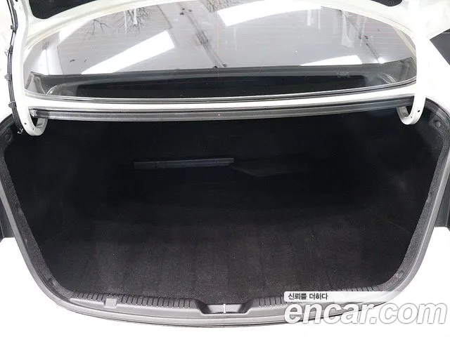 Hyundai Avante 2014 thumb 5