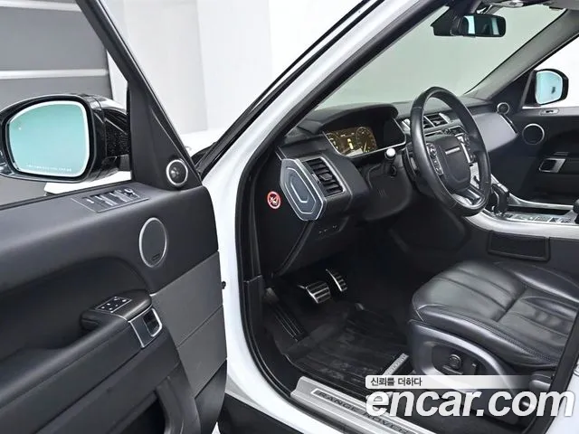 Land Rover Range Rover Sport 2015 thumb 10