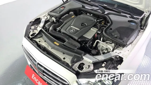 Mercedes-Benz E-Класс 2021 thumb 6