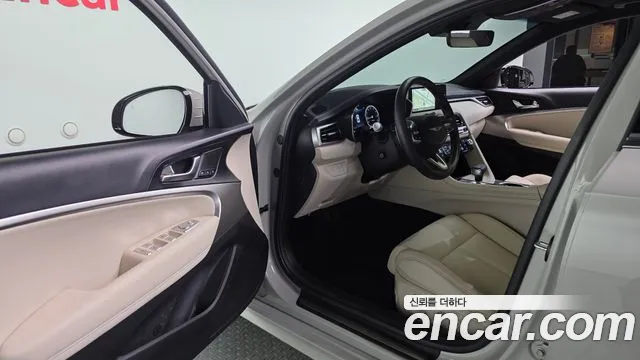 Genesis G70 2025 thumb 10