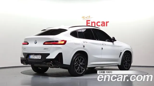 BMW X4 2024 thumb 2