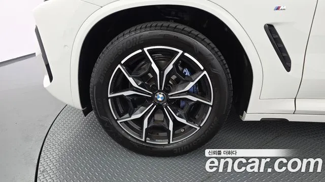 BMW X4 2024 thumb 5