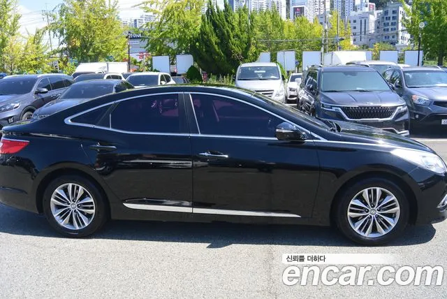 Hyundai Grandeur 2016 thumb 2