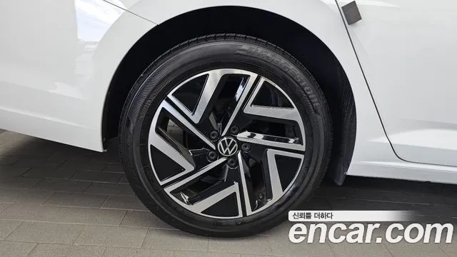 Volkswagen Jetta 2022 thumb 5