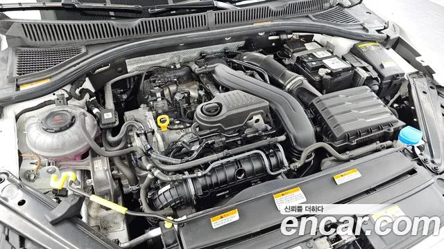 Volkswagen Jetta 2022 thumb 6