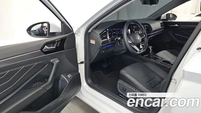 Volkswagen Jetta 2022 thumb 10