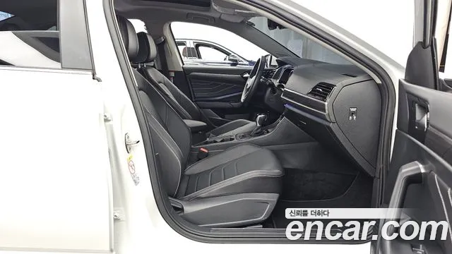 Volkswagen Jetta 2022 thumb 11