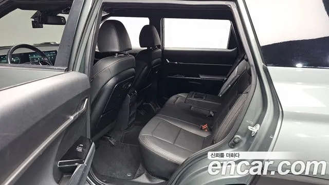 KG_Mobility_Ssangyong Torres 2023 thumb 11