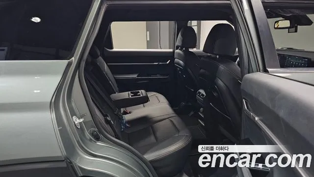 KG_Mobility_Ssangyong Torres 2023 thumb 12