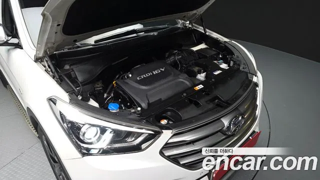 Hyundai Santa Fe 2017 thumb 6