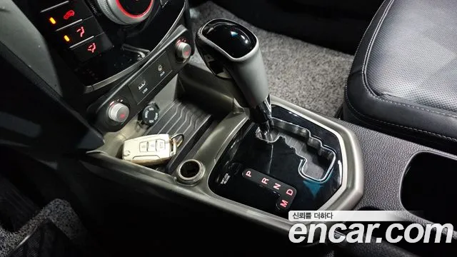 KG_Mobility_Ssangyong TIBOLI 2016 thumb 9