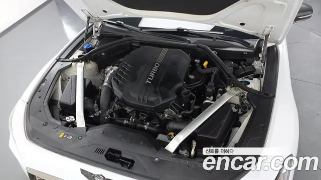 Genesis G70 2017 thumb 6