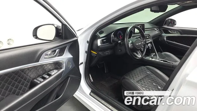 Genesis G70 2017 thumb 10